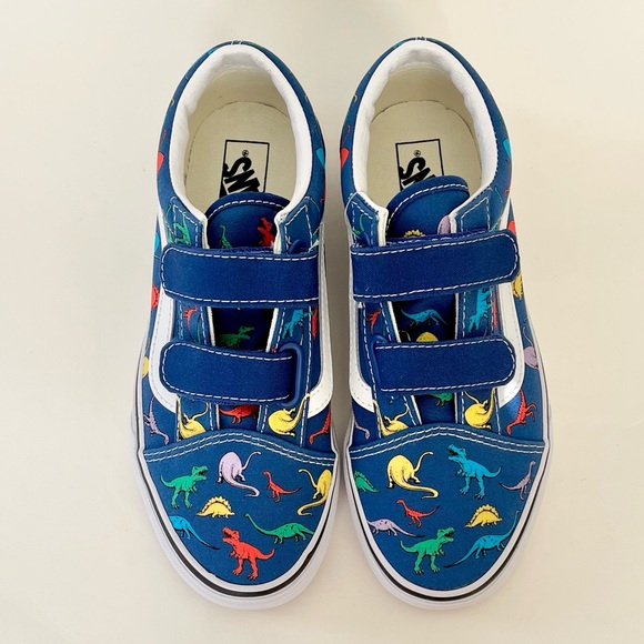 Vans Old Skool V Dino Boys Sneakers Blue Dinosaur Print Pattern NWT Size 3 - Picture 2 of 8